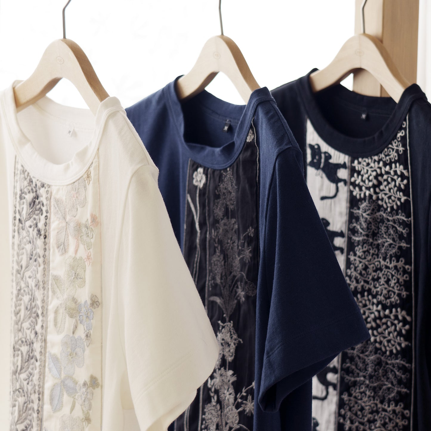 レーステープTシャツ ホワイト