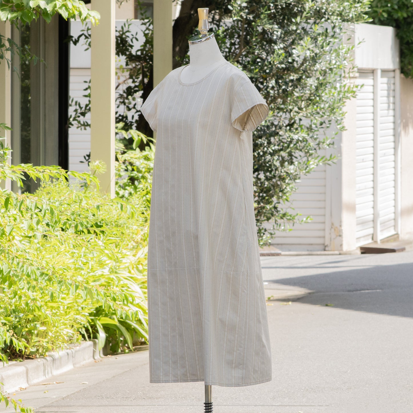 ジャガードピンストライプ コクーン切り替えワンピース　ベージュ