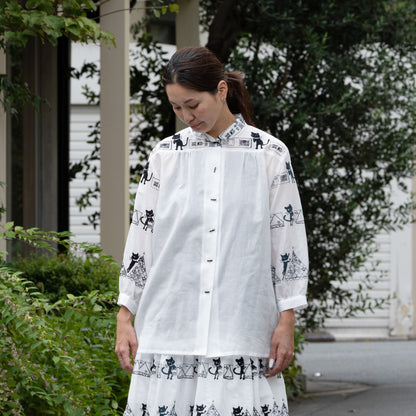 街クロッチレーステープ柄 オーバーブラウス 白×黒