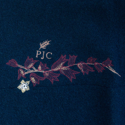 ホールガーメントタートルニット 1ポイント花園刺繍 ネイビー【予約商品】