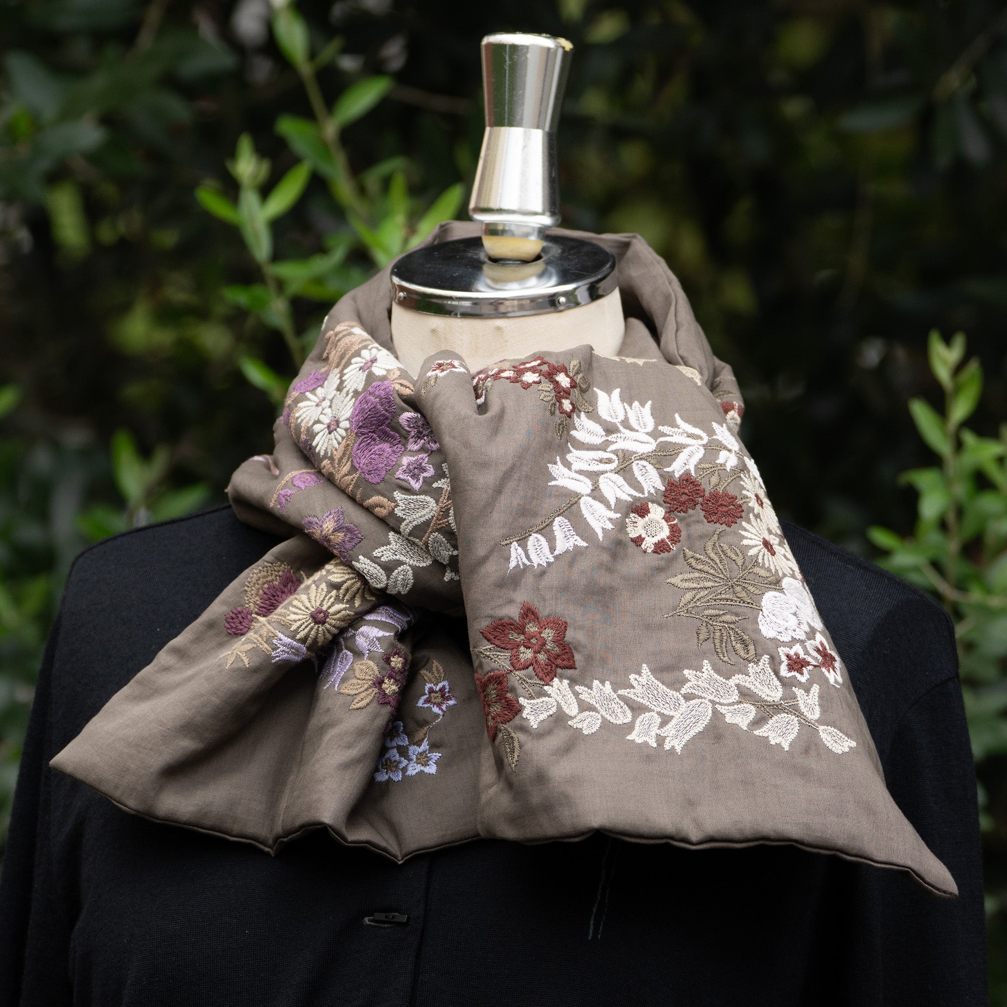 pjc刺繍　ストール pjc刺繍ストール 正規品 お値引き中❗️