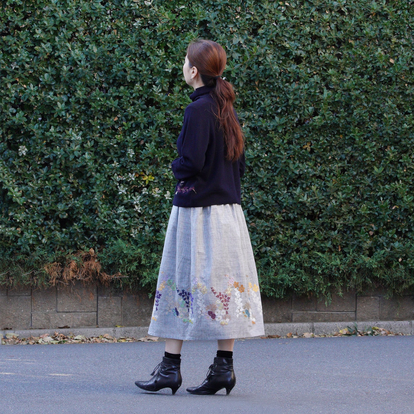 花園２コース  スカート 墨中濃