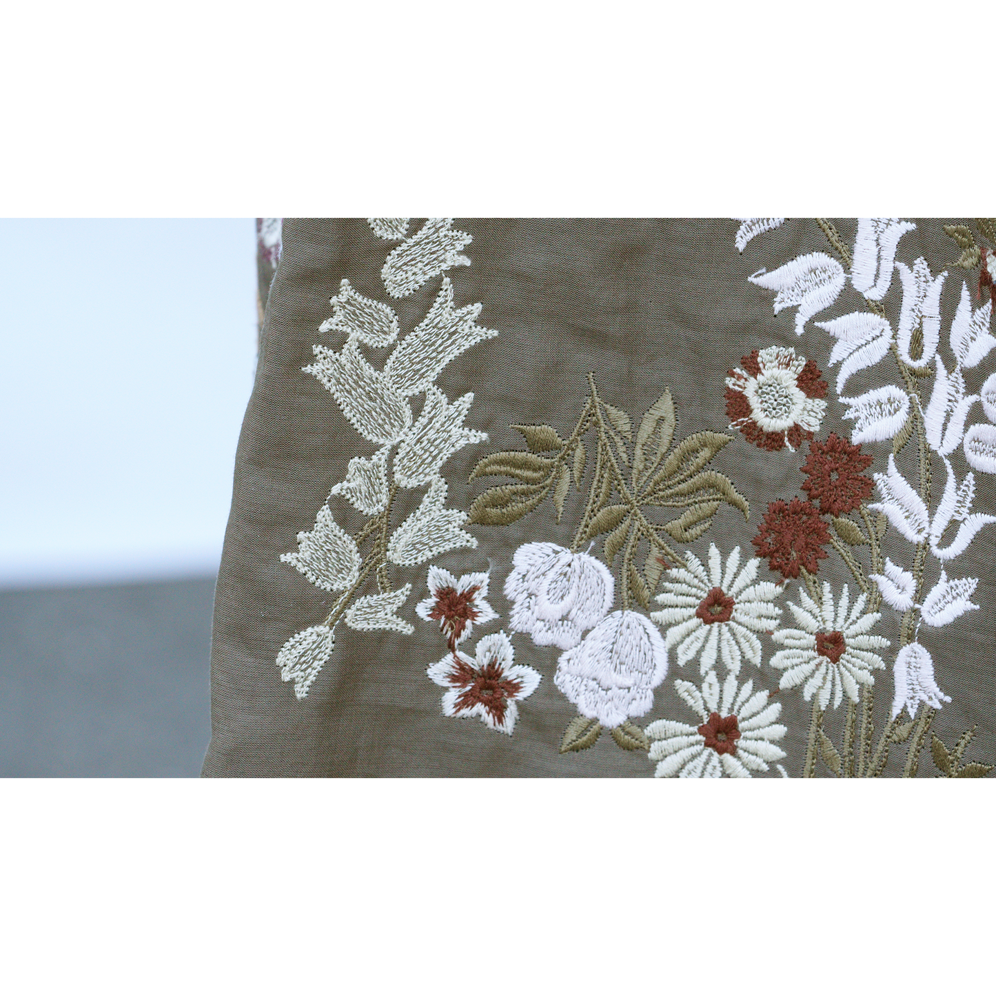 花園２コース スカート ペールカーキ