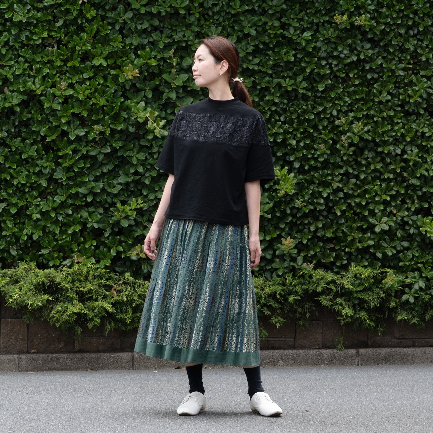 モネのバラフリーサイズ半袖Tシャツ