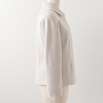 【軽くて暖かい】圧縮ウールのジャージージャケット   オフホワイト